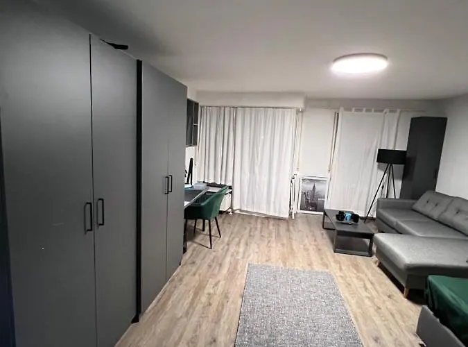 Hotel nahe College: Business Apartment Karlsruhe